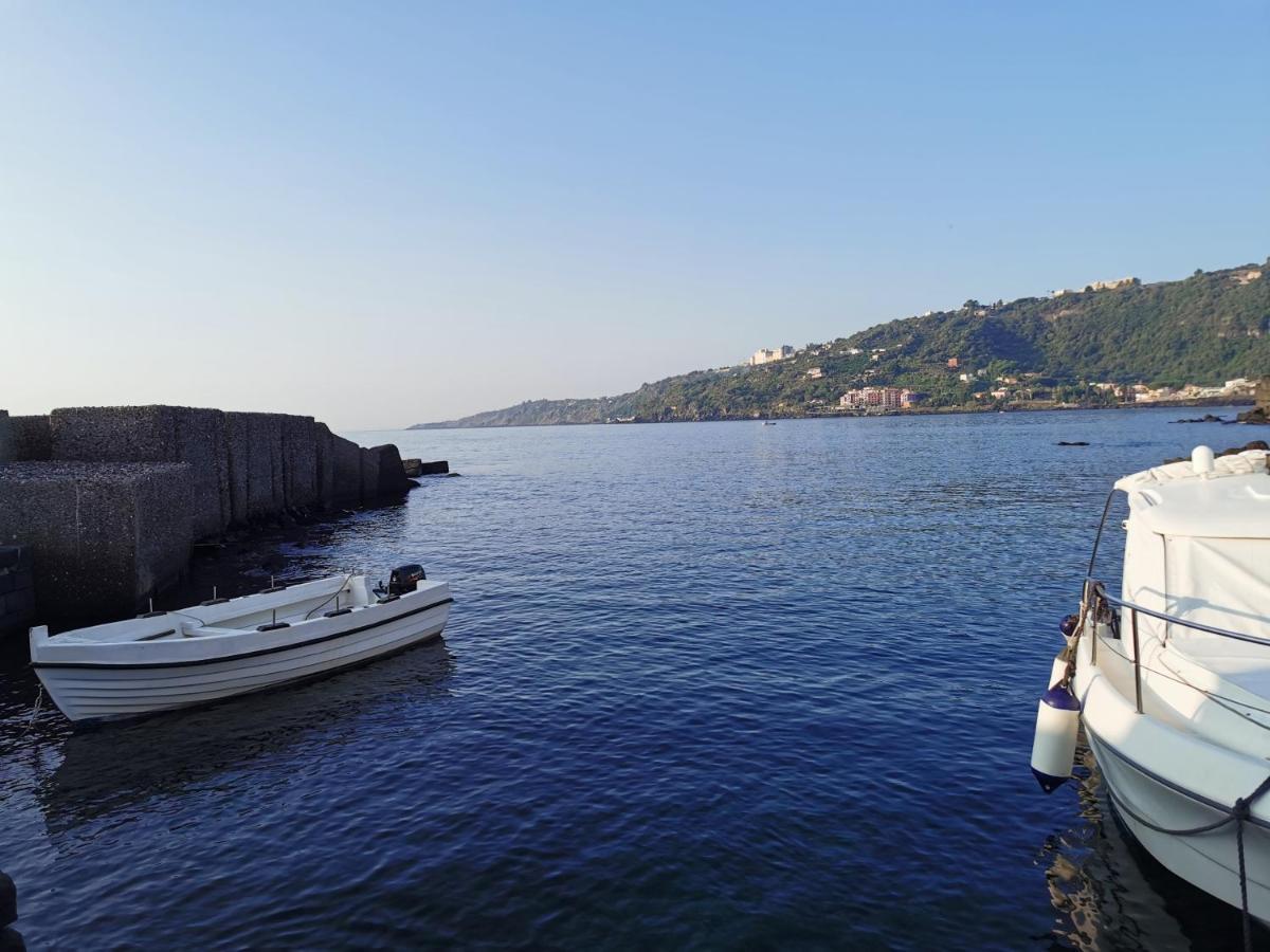 Made In Sicily Santa Tecla Bed & Breakfast Acireale Bagian luar foto