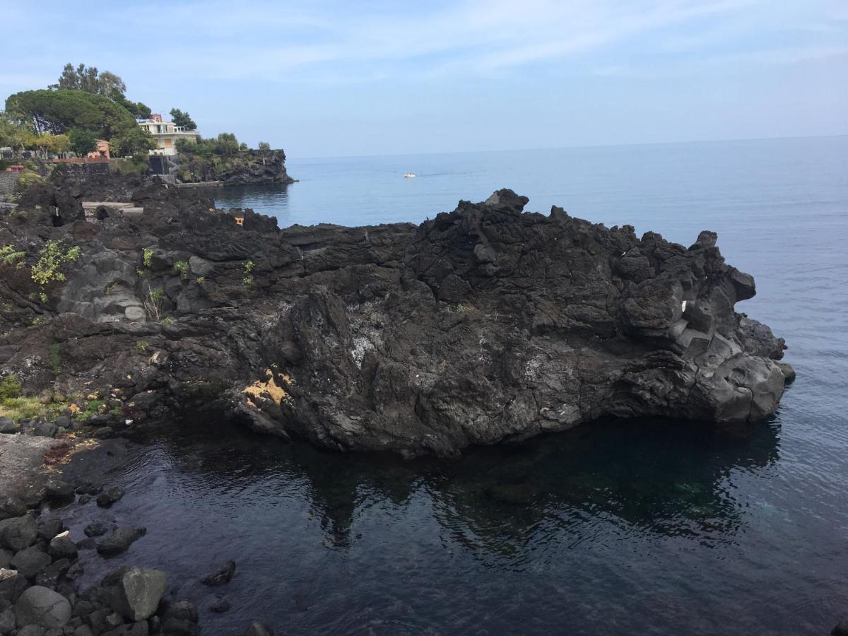 Made In Sicily Santa Tecla Bed & Breakfast Acireale Bagian luar foto