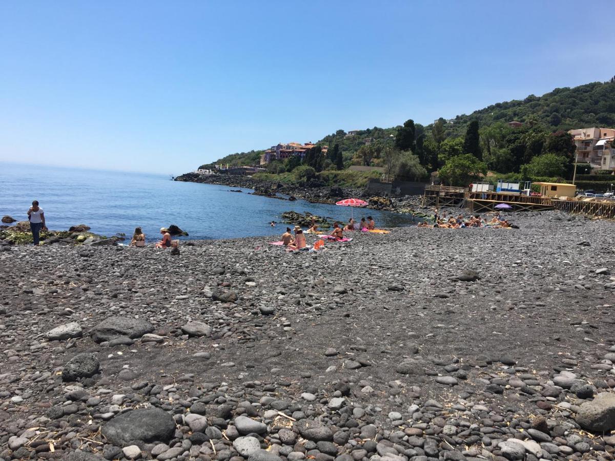 Made In Sicily Santa Tecla Bed & Breakfast Acireale Bagian luar foto