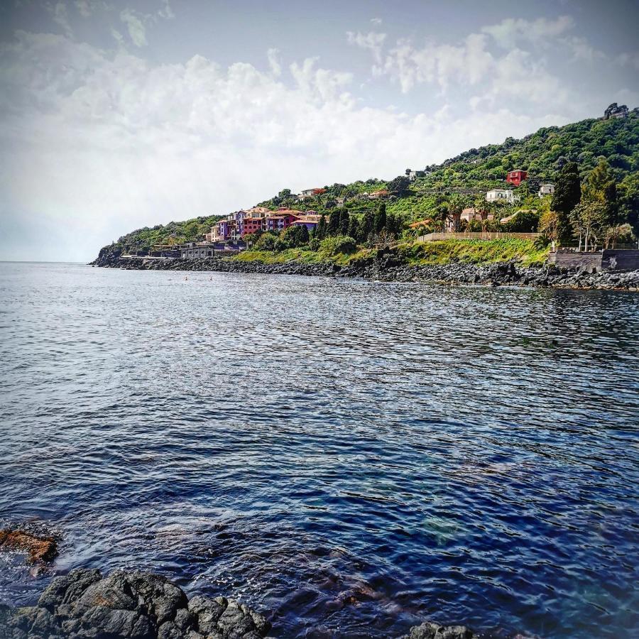 Made In Sicily Santa Tecla Bed & Breakfast Acireale Bagian luar foto