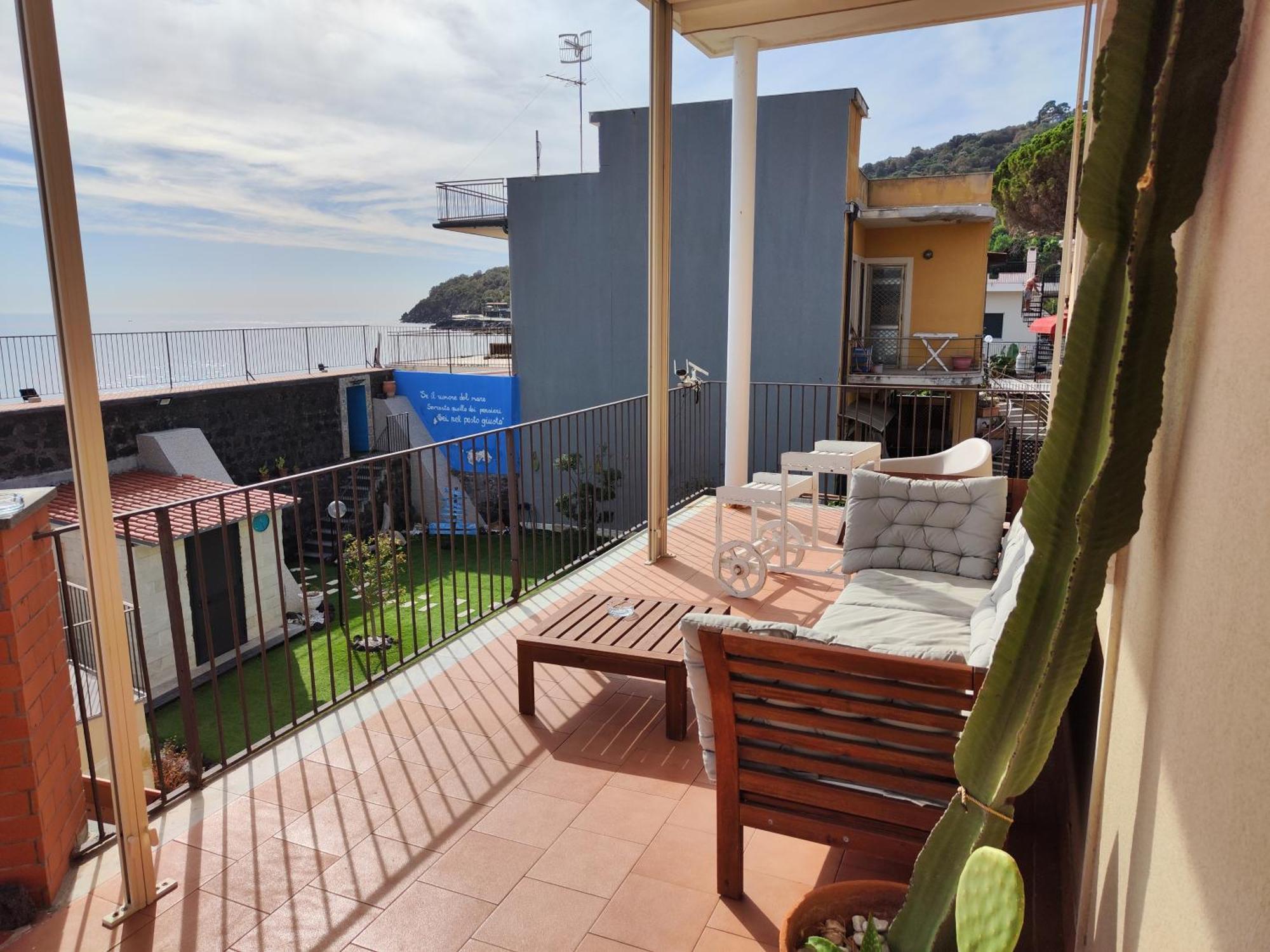 Made In Sicily Santa Tecla Bed & Breakfast Acireale Bagian luar foto