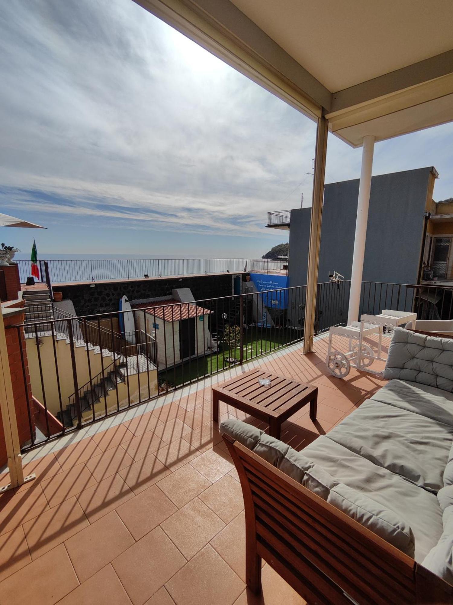 Made In Sicily Santa Tecla Bed & Breakfast Acireale Ruang foto