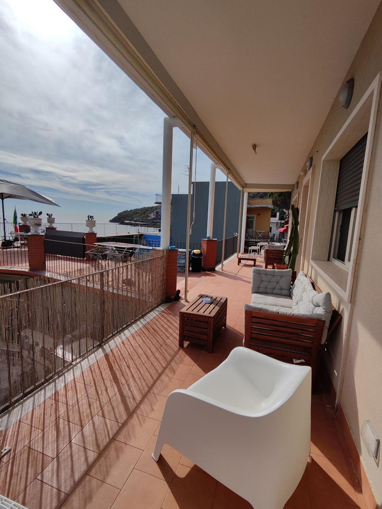 Made In Sicily Santa Tecla Bed & Breakfast Acireale Ruang foto